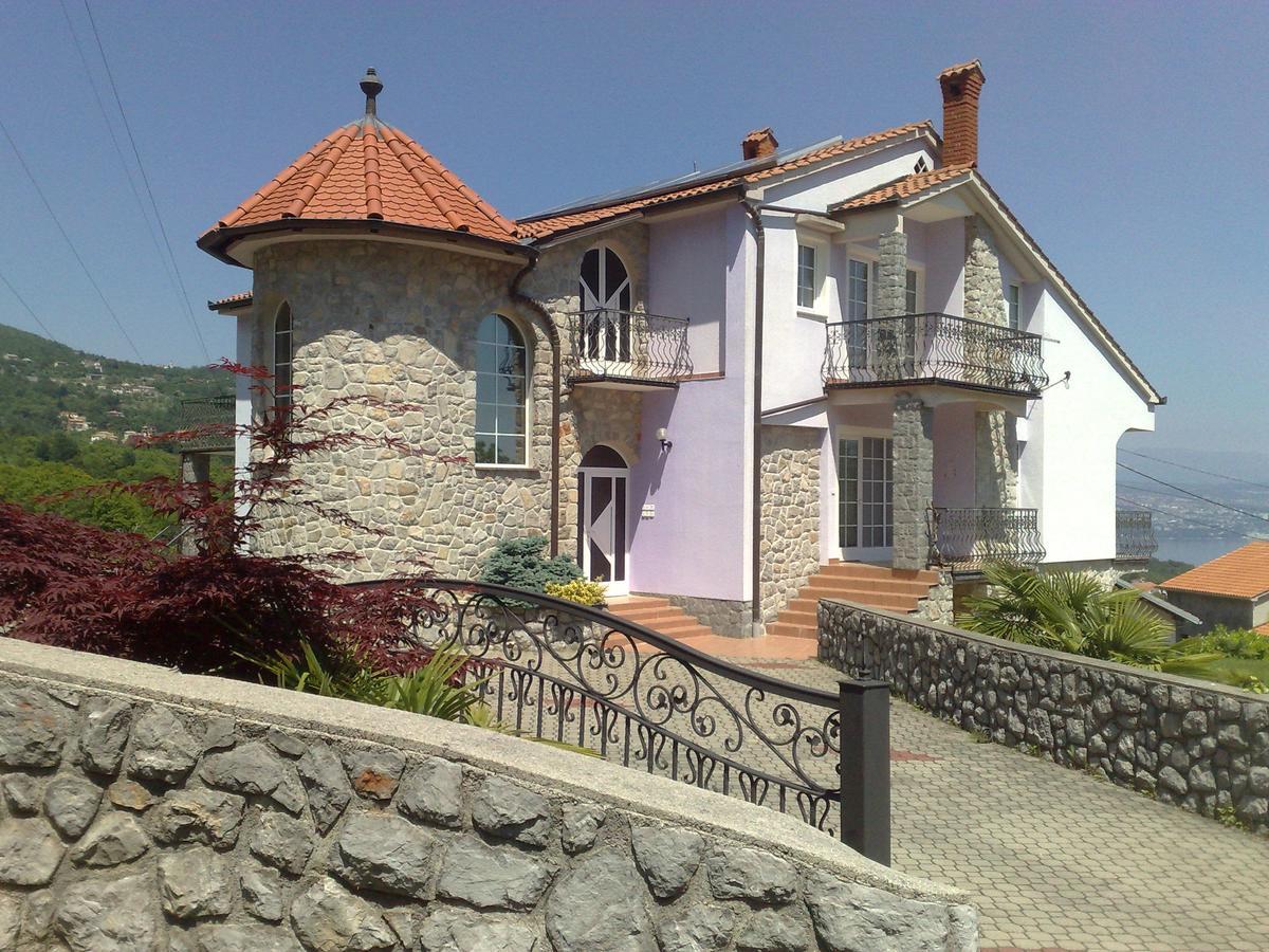 Villa Laurea Ловран Экстерьер фото