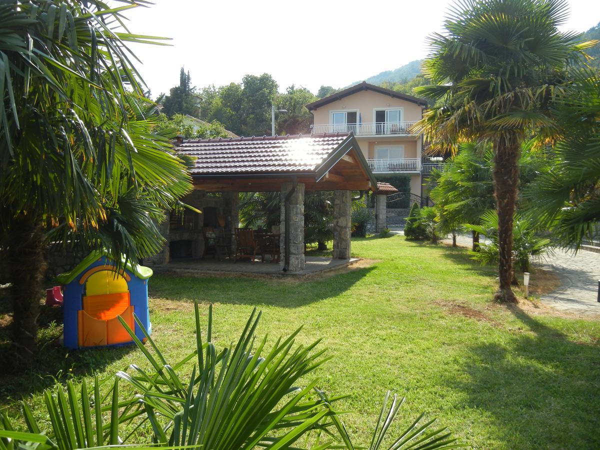Villa Laurea Ловран Экстерьер фото